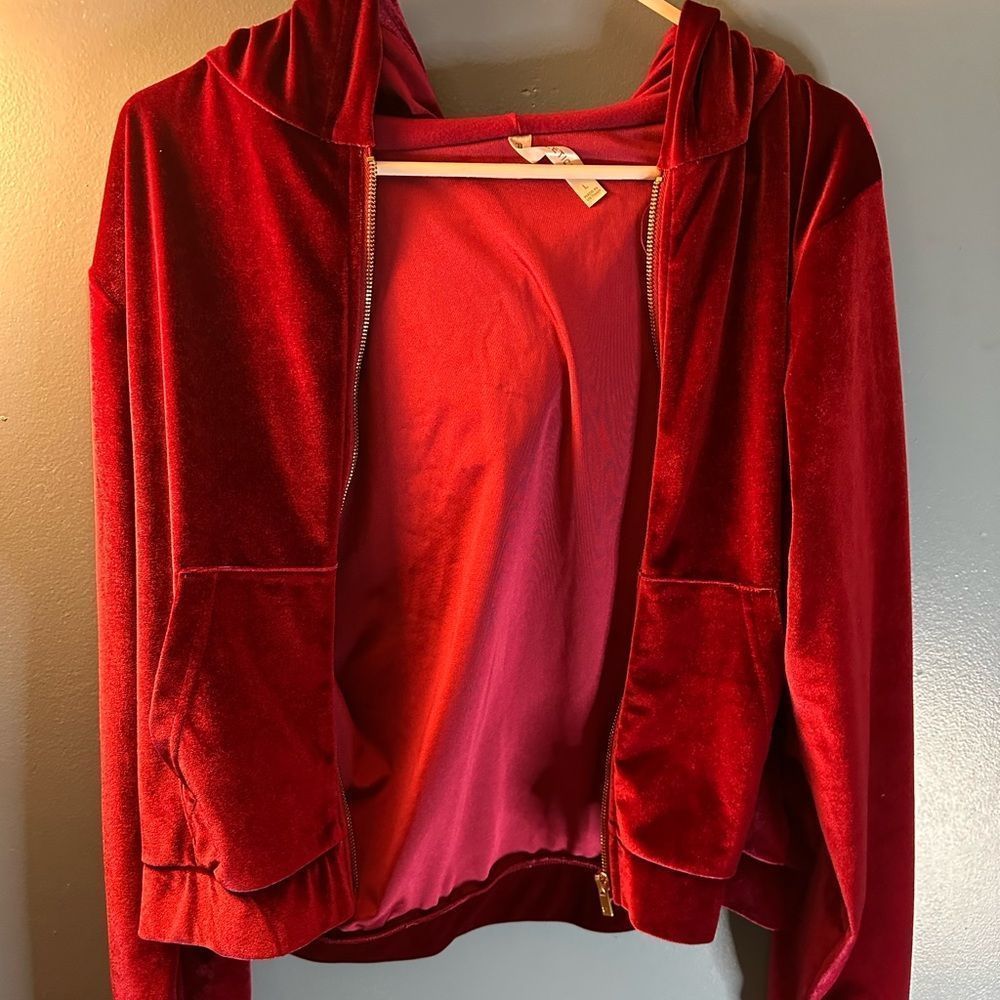 Fabletics Women’s Velour Zip Front Jacket Size L